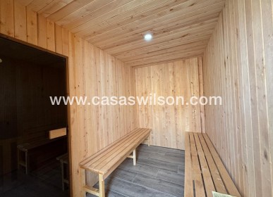 Sale - Apartment - Torrevieja - Centro