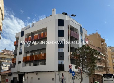 Sale - Apartment - Torrevieja - Centro