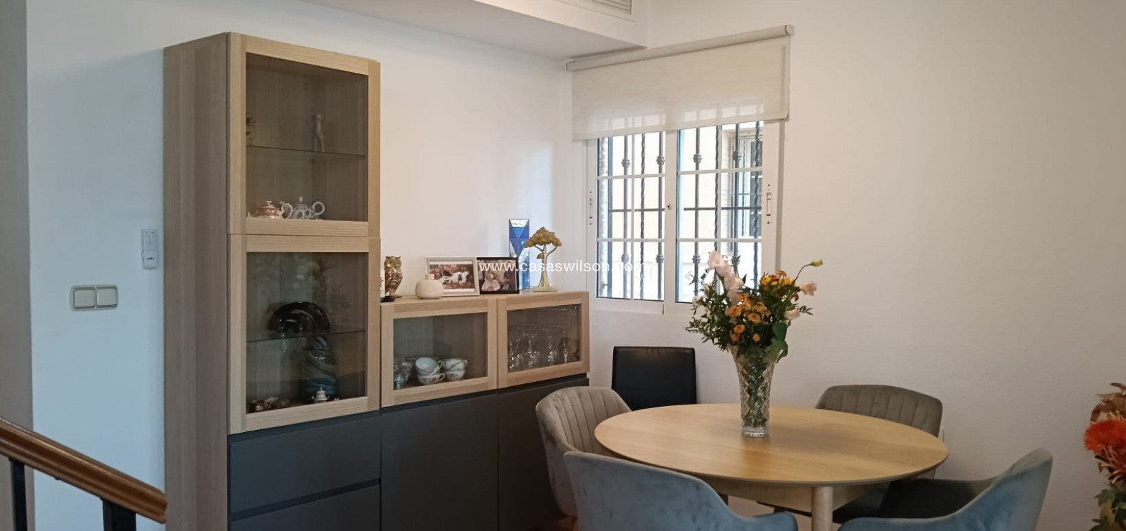 Sale - Villa - Los Montesinos - La Herrada