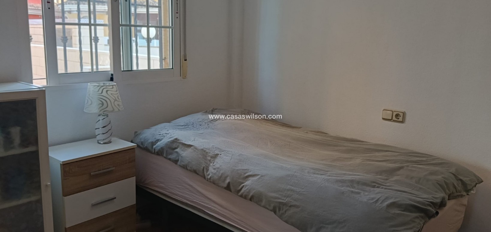 Sale - Villa - Los Montesinos - La Herrada