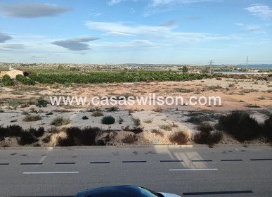 Sale - Villa - Los Montesinos - La Herrada