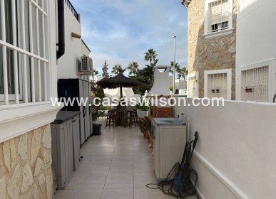 Sale - Townhouse - Algorfa