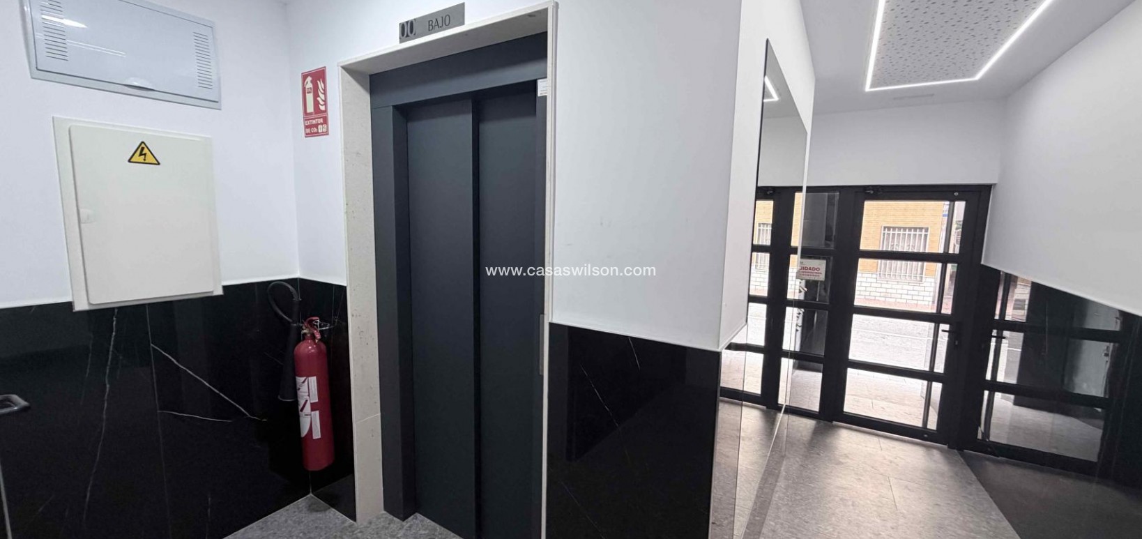 Sale - Apartment - Torrevieja - Costa Blanca