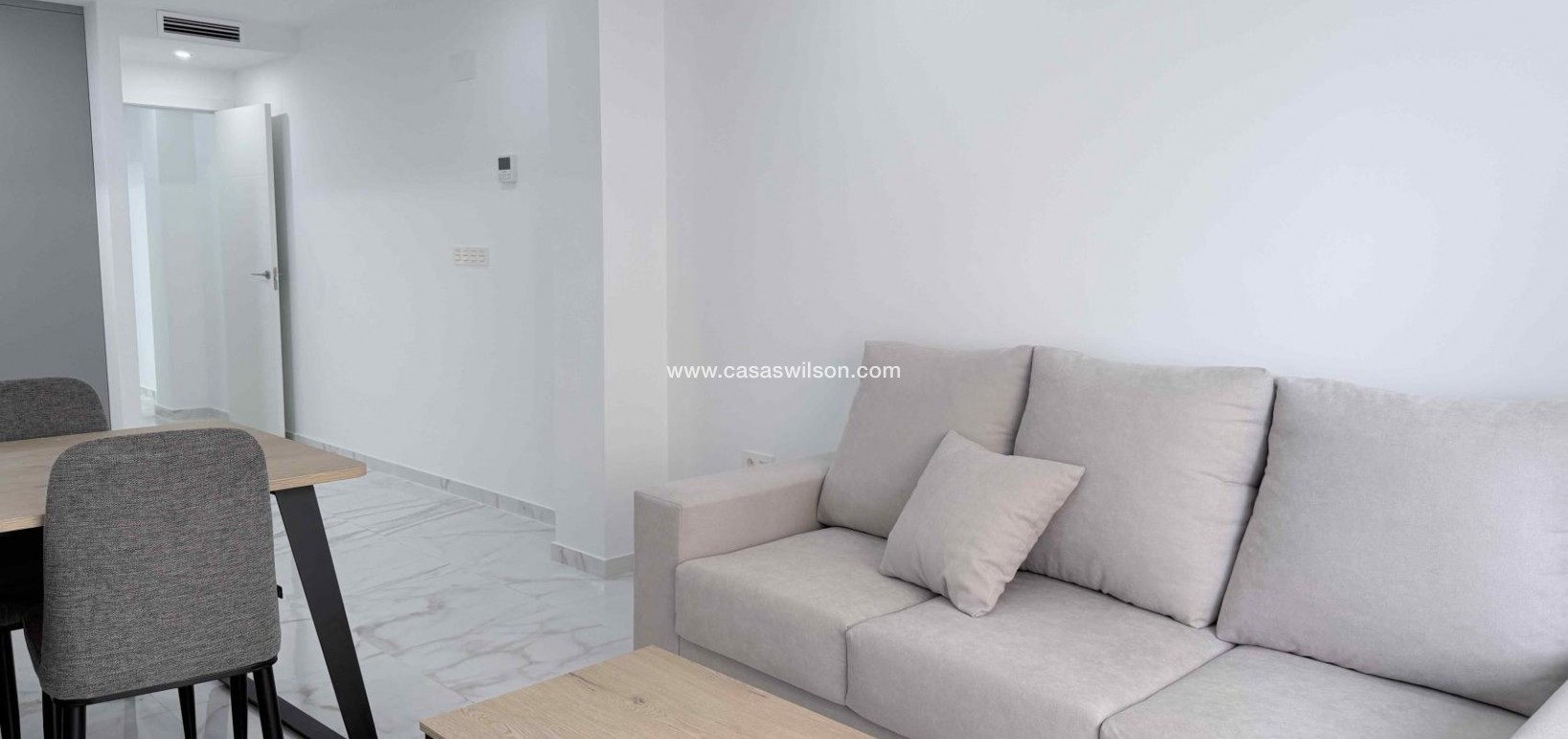 Sale - Apartment - Torrevieja - Costa Blanca