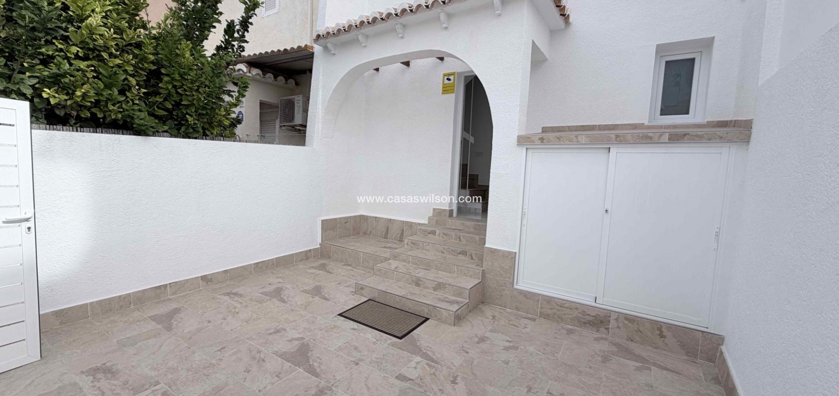 Sale - Townhouse - Torrevieja - Costa Blanca