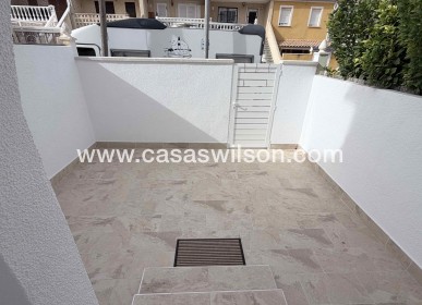 Sale - Townhouse - Torrevieja - Costa Blanca