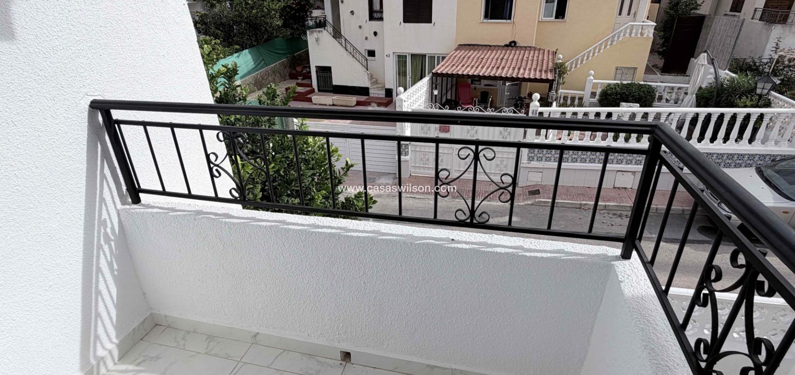 Sale - Townhouse - Torrevieja - Costa Blanca