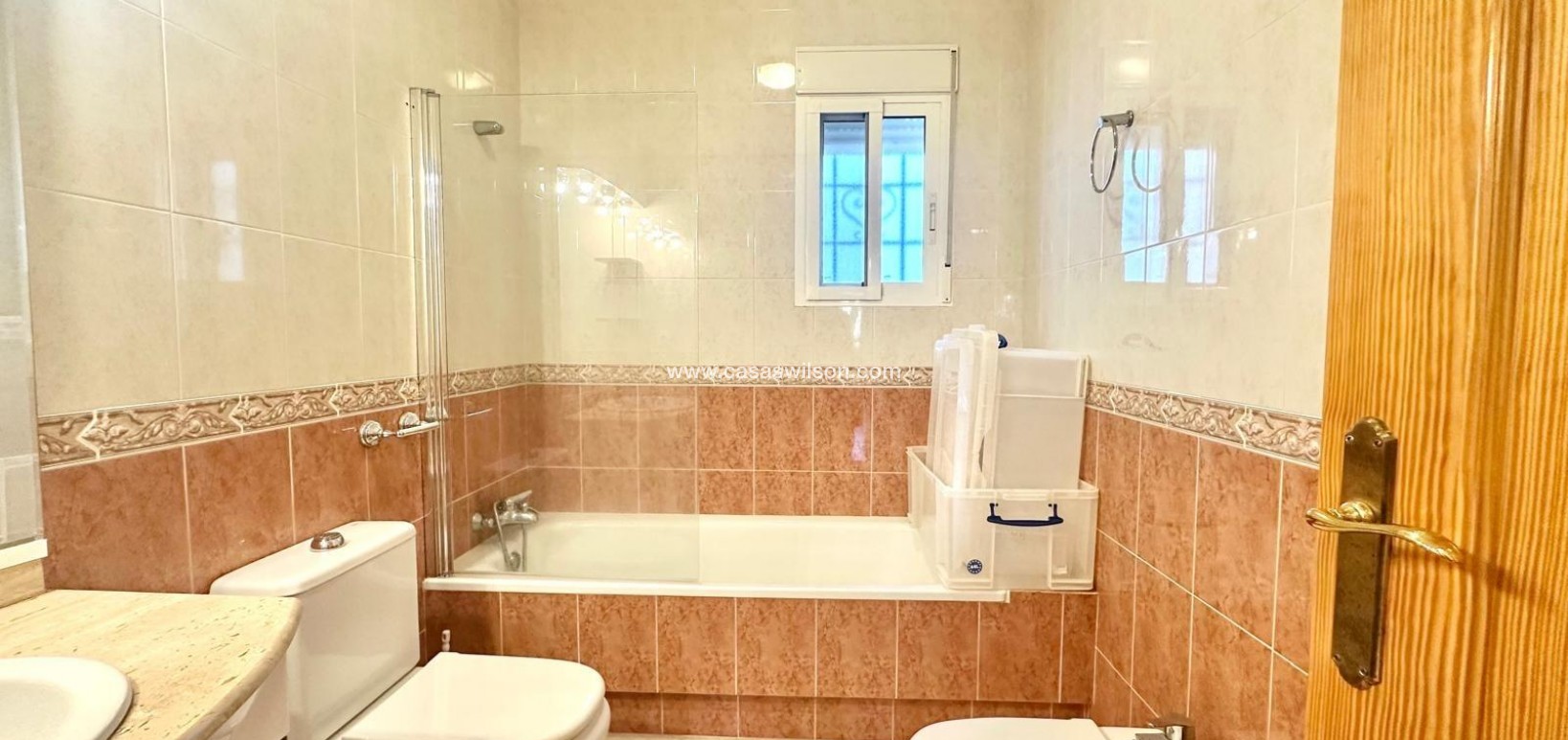 Sale - Villa - Bigastro - Comunidad Valenciana