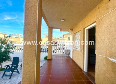 Sale - Bungalow - Torrevieja - Playa de los Locos