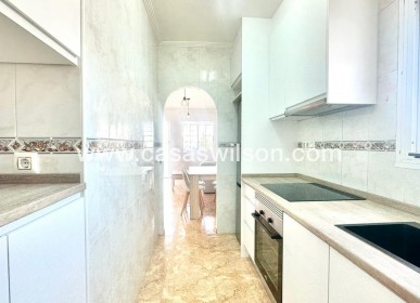 Sale - Bungalow - Torrevieja - Playa de los Locos