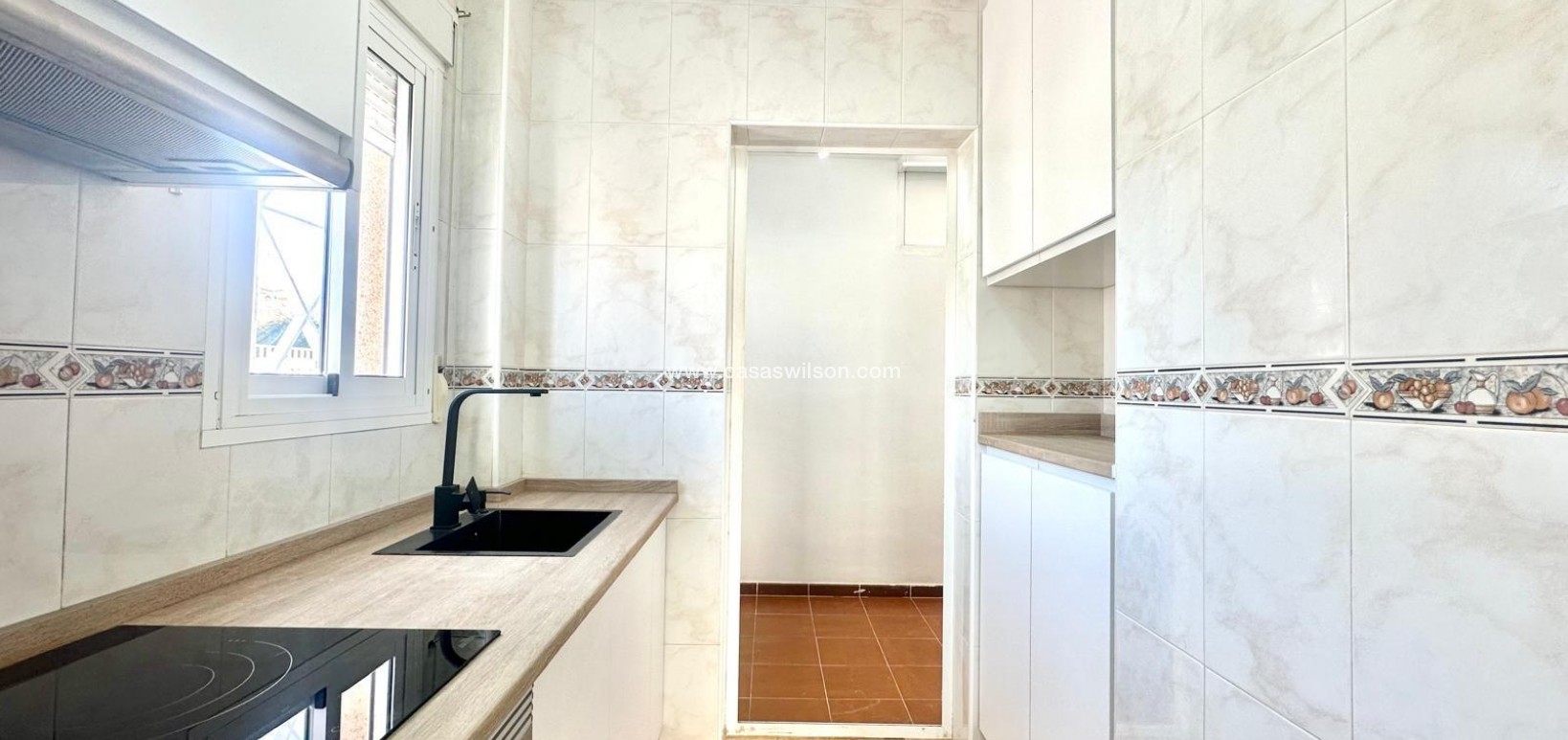 Sale - Bungalow - Torrevieja - Playa de los Locos