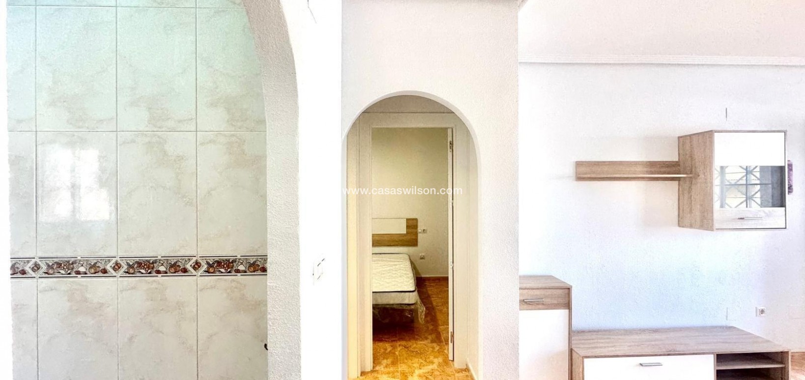 Sale - Bungalow - Torrevieja - Playa de los Locos