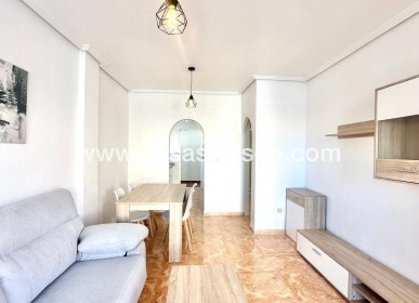 Sale - Bungalow - Torrevieja - Playa de los Locos