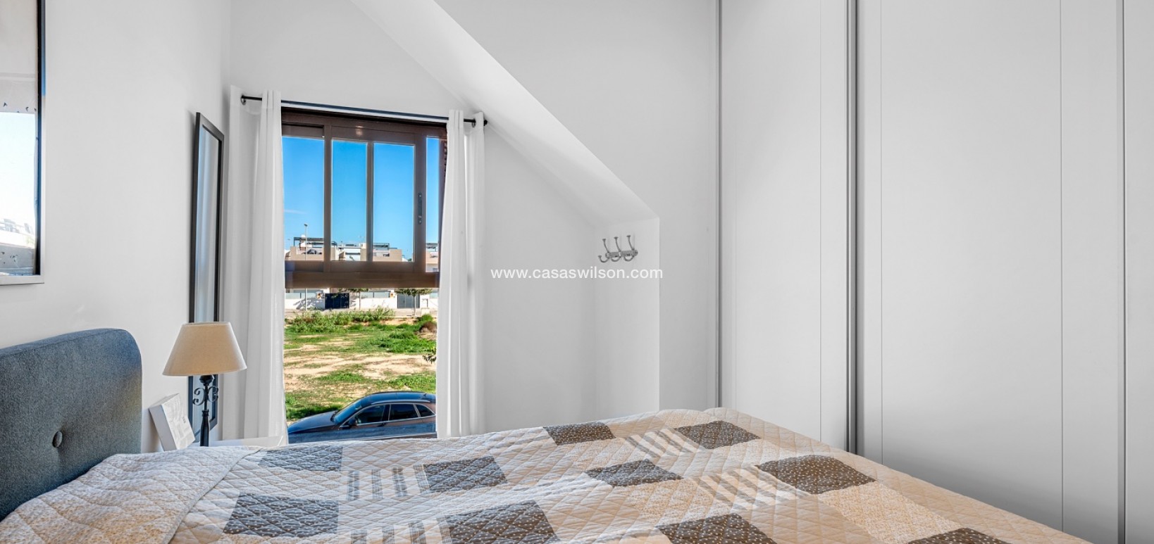 Sale - Appartement - Torre de la Horadada (Alicante) - Spain