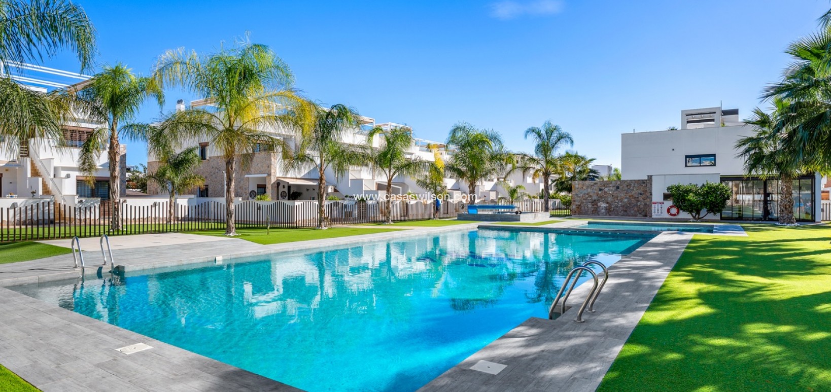 Sale - Appartement - Torre de la Horadada (Alicante) - Spain