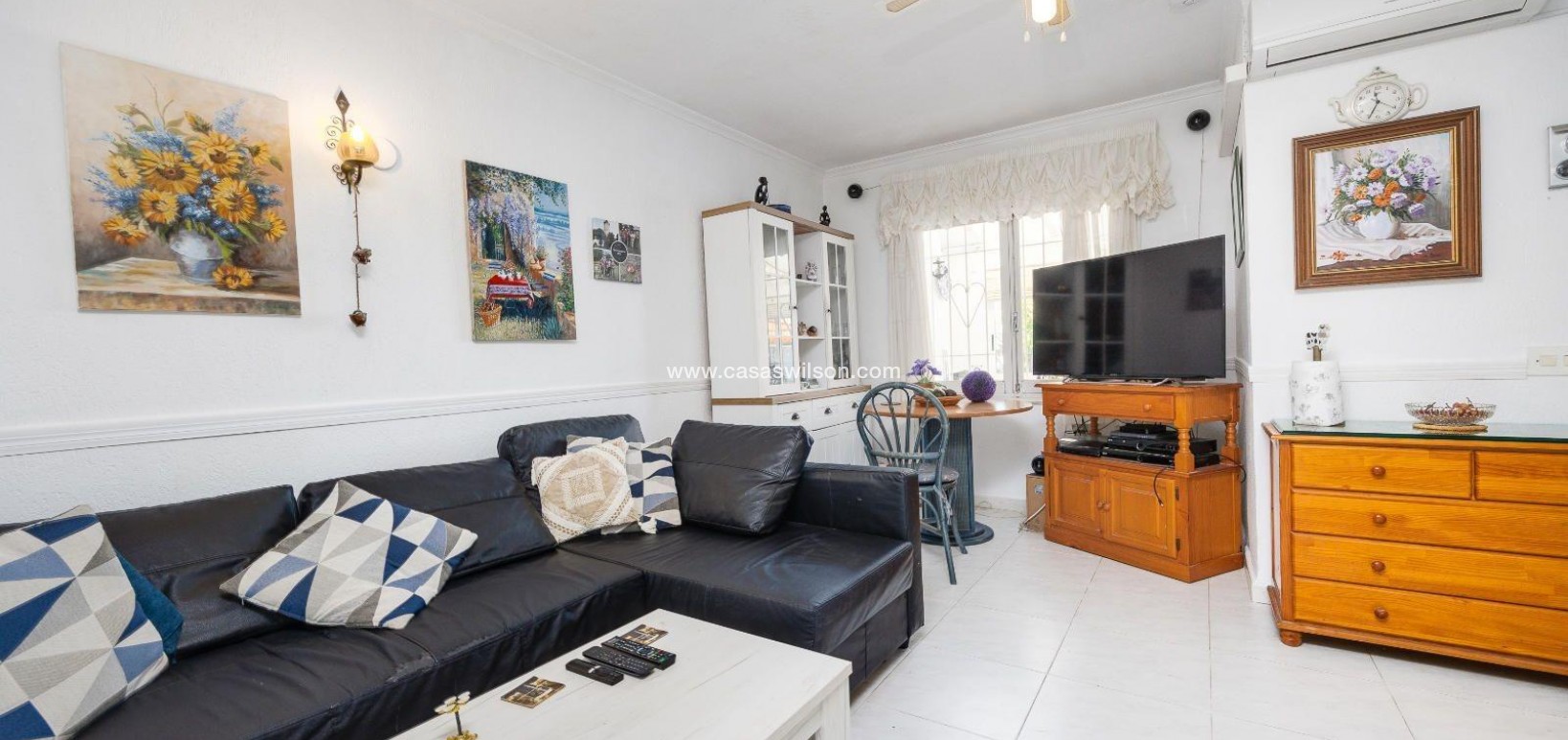 Sale - Villa - Torrevieja - Calas blanca