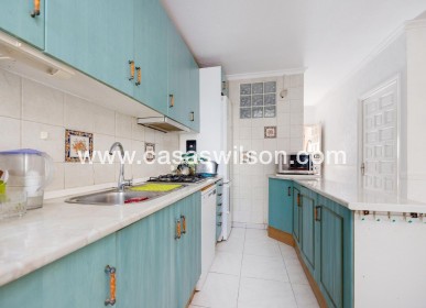 Sale - Villa - Torrevieja - Calas blanca