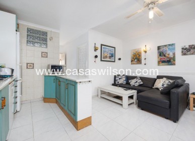 Sale - Villa - Torrevieja - Calas blanca