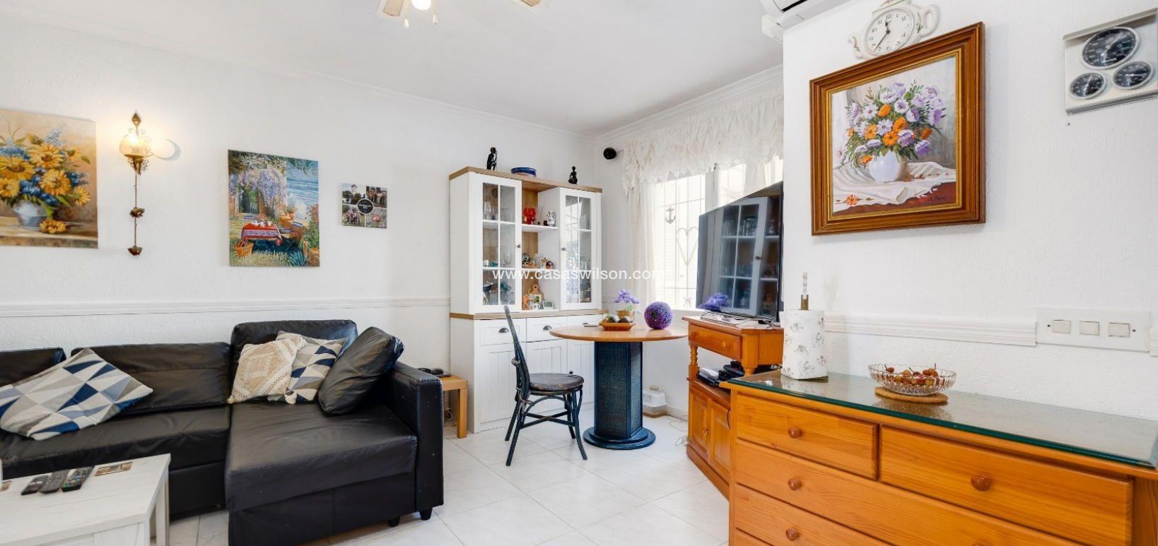 Sale - Villa - Torrevieja - Calas blanca