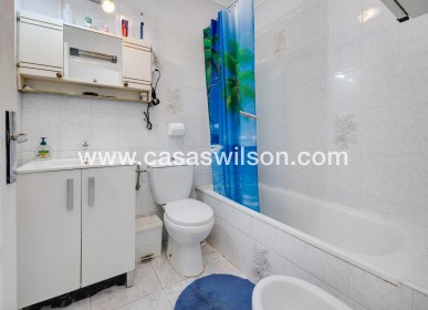 Sale - Villa - Torrevieja - Calas blanca