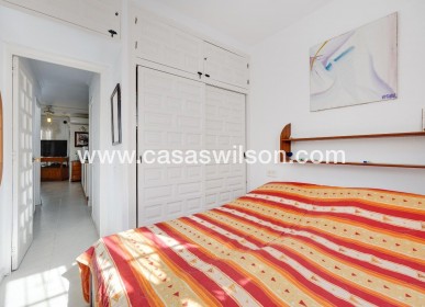 Sale - Villa - Torrevieja - Calas blanca