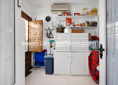 Sale - Villa - Torrevieja - Calas blanca