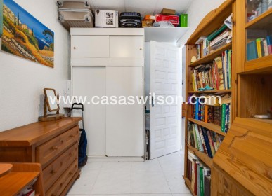 Sale - Villa - Torrevieja - Calas blanca