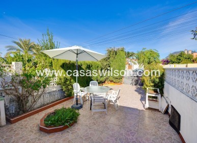 Sale - Villa - Torrevieja - Calas blanca