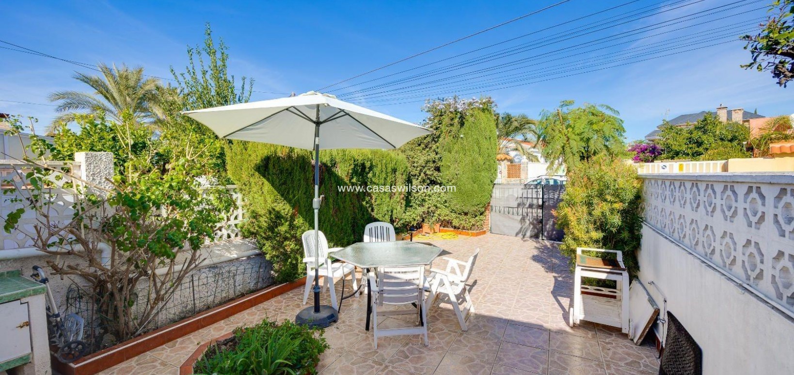 Sale - Villa - Torrevieja - Calas blanca