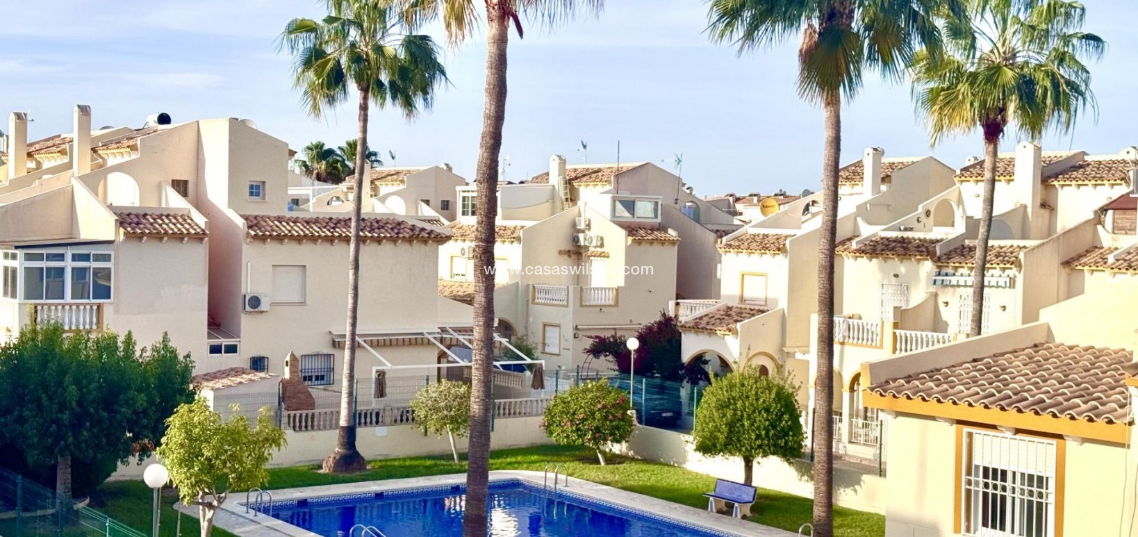 Sale - Townhouse - Orihuela Costa - Playa Flamenca