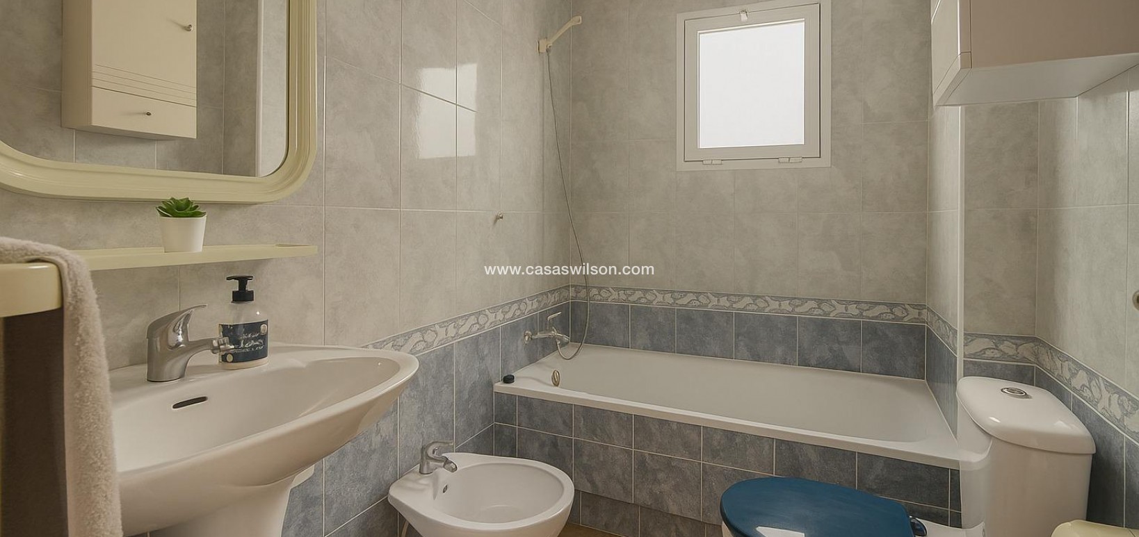 Sale - Apartment - Torrevieja - Playa de los Locos
