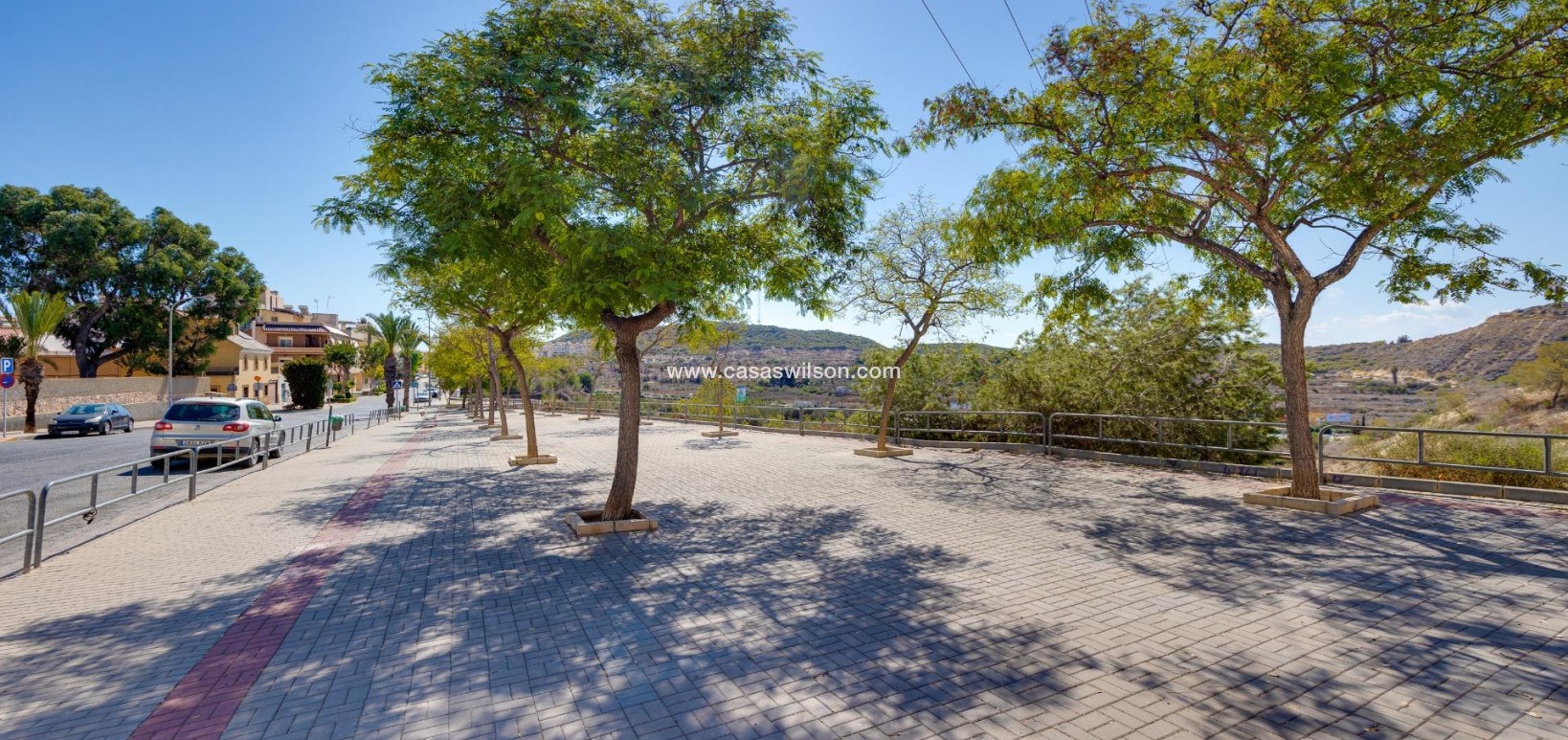 Sale - Apartment - Guardamar del Segura - Pueblo