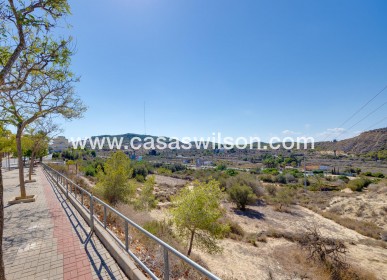 Sale - Apartment - Guardamar del Segura - Pueblo