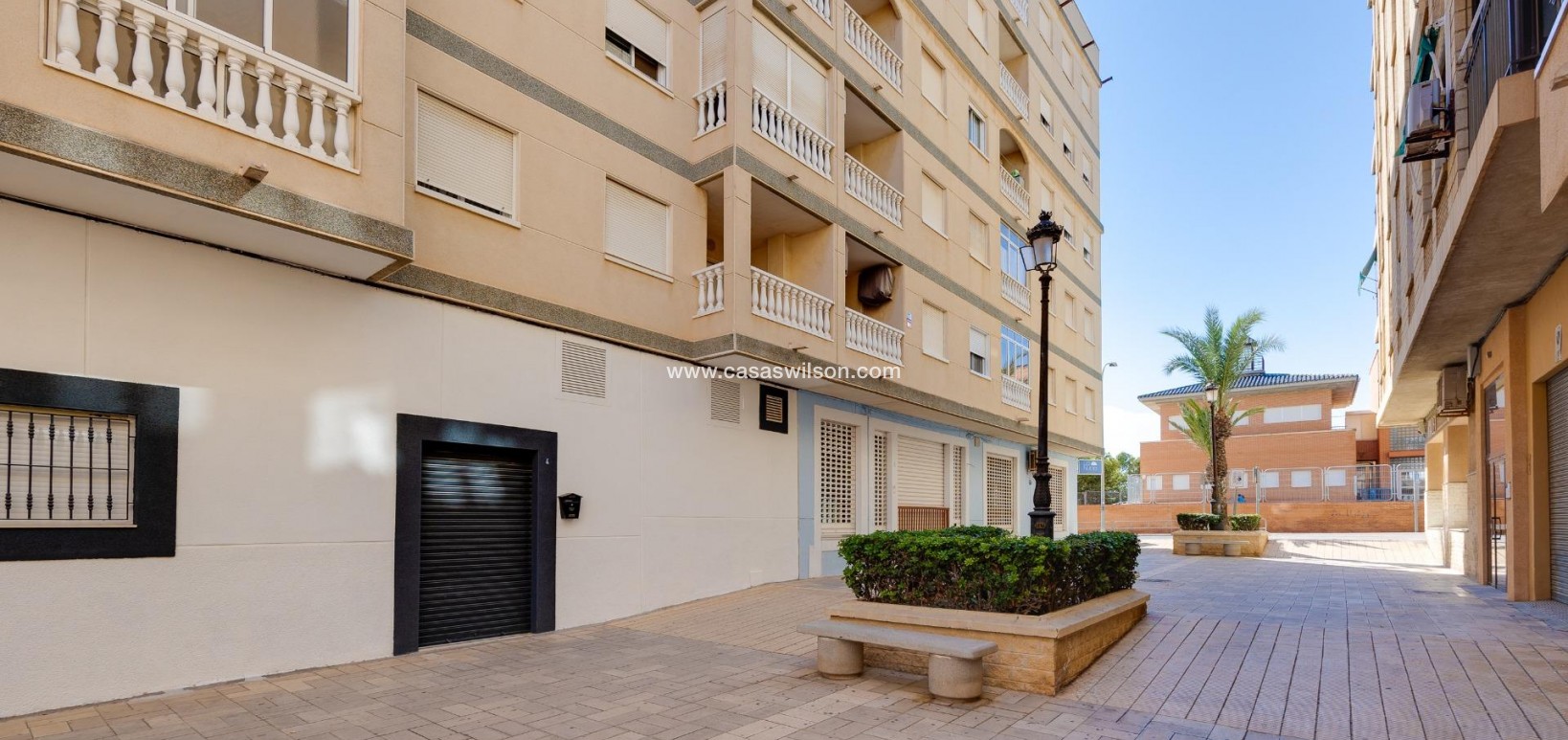Sale - Apartment - Guardamar del Segura - Pueblo