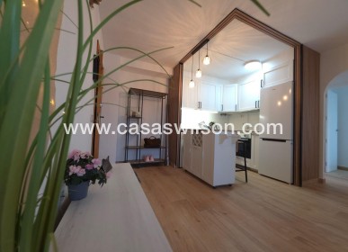 Sale - Apartment - Torrevieja - Cala Ferris