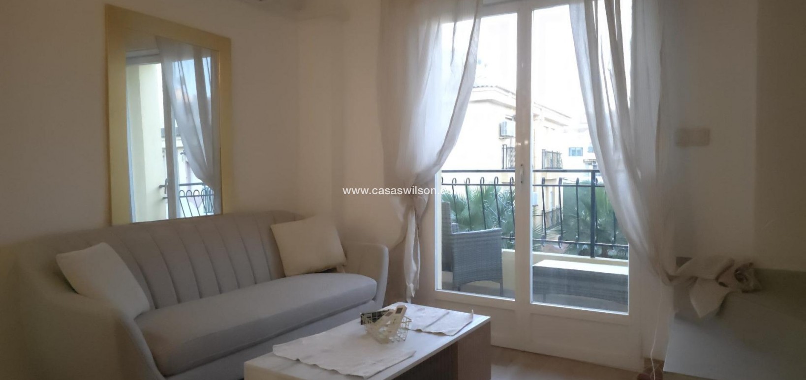 Sale - Apartment - Torrevieja - Cala Ferris