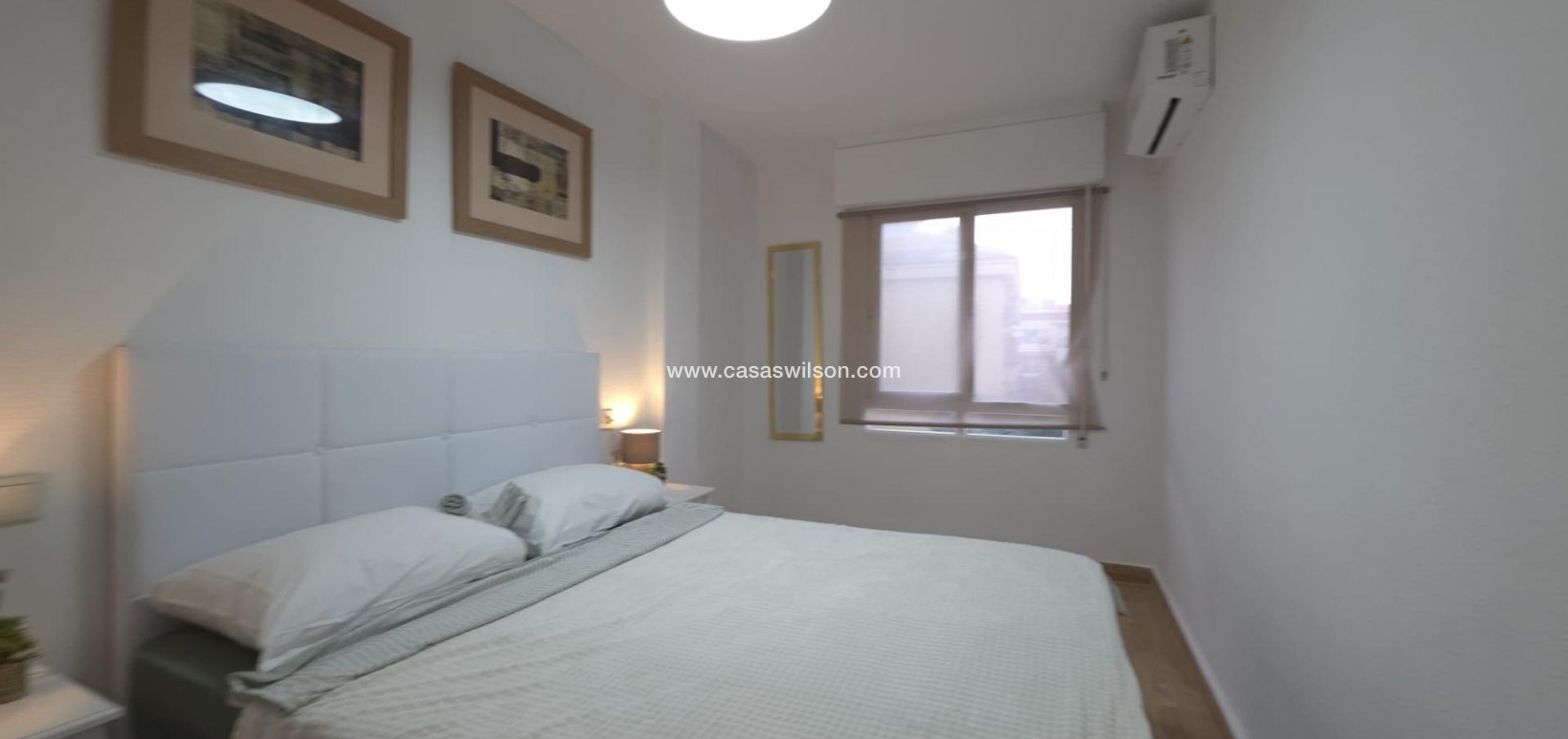 Sale - Apartment - Torrevieja - Cala Ferris