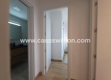 Sale - Apartment - Torrevieja - Cala Ferris