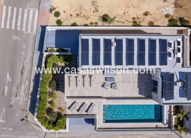 Venta - Chalet - Benijofar