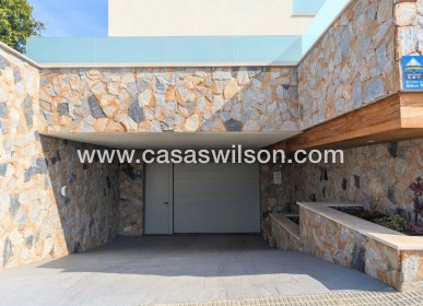 Venta - Chalet - Benijofar