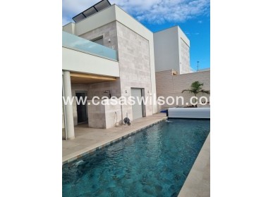 Venta - Chalet - Benijofar