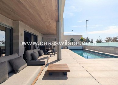 Venta - Chalet - Benijofar