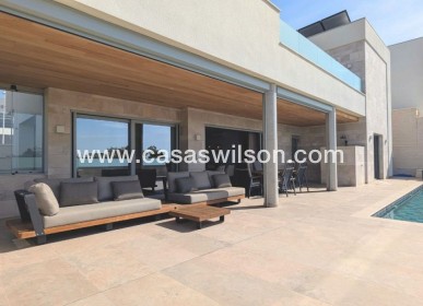 Venta - Chalet - Benijofar