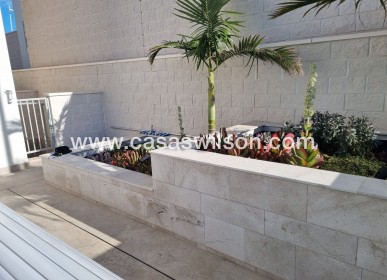 Venta - Chalet - Benijofar