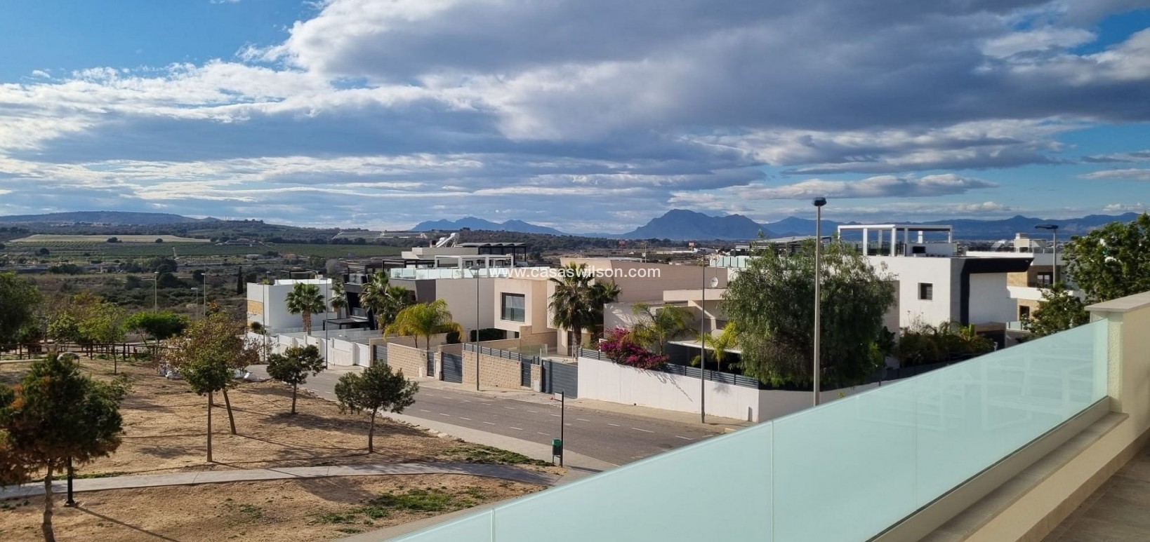 Venta - Chalet - Benijofar