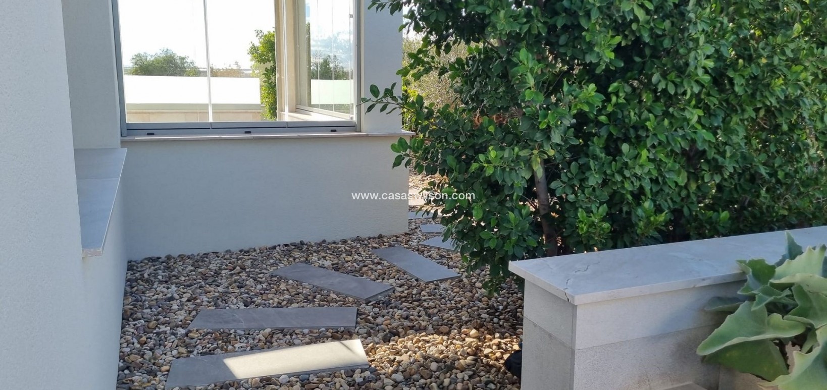 Venta - Chalet - Benijofar