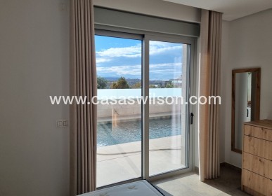 Venta - Chalet - Benijofar