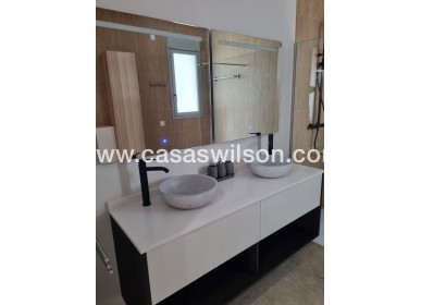 Venta - Chalet - Benijofar