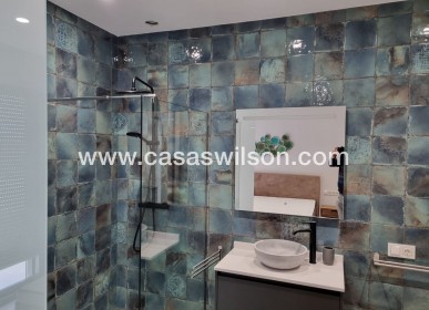 Venta - Chalet - Benijofar