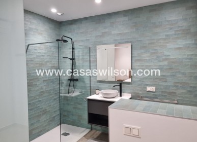 Venta - Chalet - Benijofar